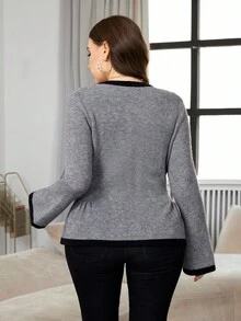 Modelyn Áo khoác cardigan tay loe viền màu thanh lịch cỡ lớn dành cho người đi làm - Xám - Xem 2