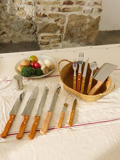 Cirelle Juego de 11 tipos de herramientas de cocina profesionales de acero inoxidable con mango de madera, utensilios duraderos y esenciales para uso doméstico, restaurante y cocina. Juego de alta calidad y larga duración que mejora la experiencia culinaria del hogar. Conjunto de artículos de cocina imprescindibles y actualizados.