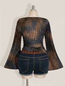 SHEIN ICON 秋季女式加大码西部波西米亚风复古哥特露肩外出扎染印花不对称下摆长袖喇叭袖时尚T恤 - 彩色 - 查看 2