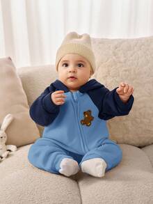 SHEIN Neugeborenes Baby Unisex süßes Bären Muster gestrickter verdickter Kapuzen-Romper, Herbst/Winter