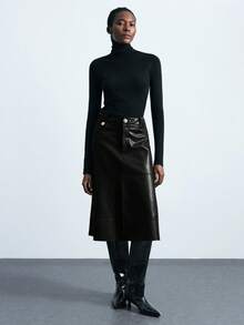 Maija 女士经典PU金属扣设计半身裙，适合都市通勤、商务及休闲穿着，也适合圣帕特里克节、复活节、夏季假期、海滩度假、夏季外出、毕业典礼等场合。 - 黑色 - 查看 7