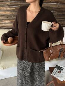 Dazy Plus كارديجان فضفاض بياقة على شكل حرف V للنساء ذوات الأحجام الكبيرة، بلون أحادي، مفتوح من الأمام، مع جيوب، مناسب للخريف والشتاء - بني - مشاهدة 7