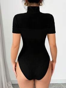 Gloray Fitted Polo Collar Colorblock Ribbed Short Sleeve Women's Bodysuit - Black - View 2