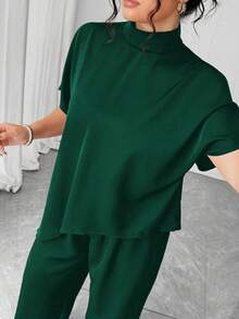 Elenzga Setelan 2 Potong Wanita Ukuran Plus Kasual Leher Tinggi Lengan Pendek Hem Asimetris + Celana Panjang Lebar Polos - Dark Green - View 4