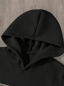 Manfinity Homme Bộ 2 quần nỉ và áo nỉ in khẩu hiệu tương lai và họa tiết đồ họa dành cho nam, thời trang thu/đông cho nam - màu đen - Xem 5