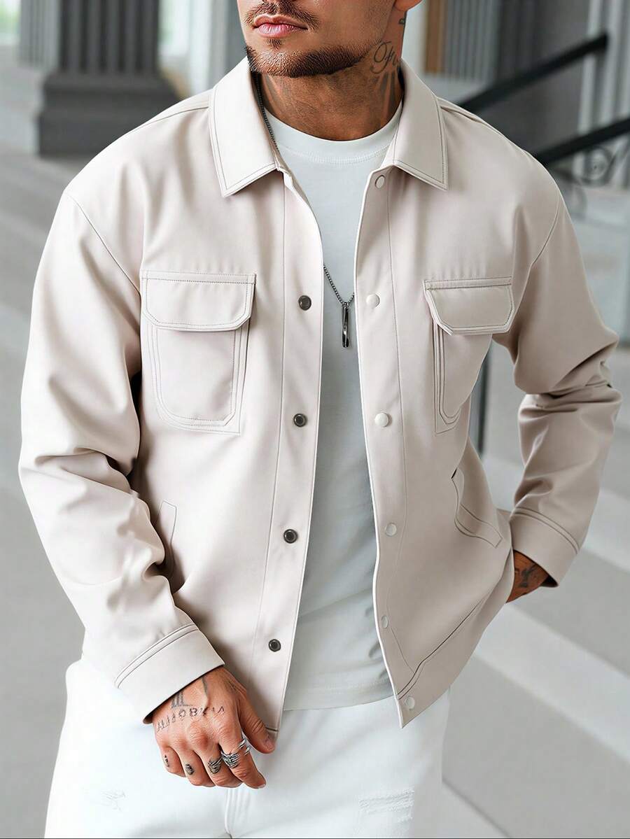 Manfinity Homme Áo khoác nam trơn màu cài nút có túi nắp, mùa thu - Màu be - Xem 1