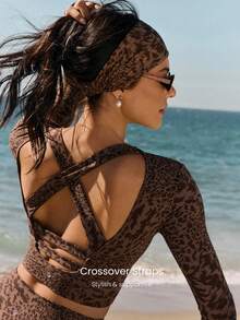 GLOWMODE Áo thun thể thao tay dài dáng ngắn FeatherFit™ họa tiết da báo, kiểu đan chéo, hở lưng, thích hợp cho yoga và pilates cường độ thấp hàng ngày. - Nhiều màu - Xem 4