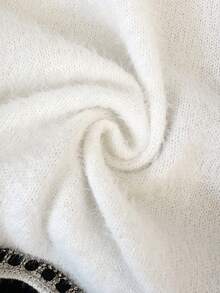 GlowEve Soft & Gentle V-Neck Fashionable Contrast Color Casual Versatile Women Knitted Cardigan, Autumn/Winter - White - View 6