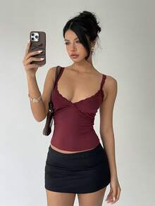 Aloruh Women's Burgundy Lace Patchwork Deep Sweetheart Neck Fitted Camisole Sexy,Sexy Tops,Red Top,Christmas - Burgundy - View 2