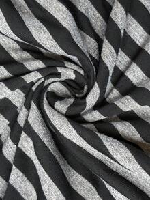 SHEIN PETITE Autumn Fashionable Striped Deep V-Neck Slim Fit Long Sleeve T-Shirt