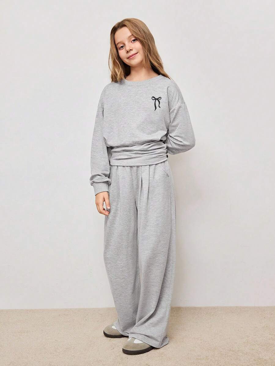 Conjunto de sudadera de cuello redondo de manga larga con bordado de lazo y pantalón de chándal para niña preadolescente - Gris Claro - Ver 1