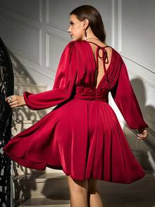 Reflora 大码女式纯色深V领灯笼袖褶饰性感连衣裙 - 紅色 - 查看 2