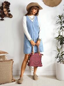 EMERY ROSE Women's V-Neck Sleeveless Casual Denim Bib Dress With Dual Pockets - Light Wash - View 5