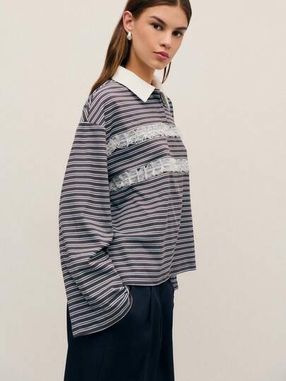 Nöista 黑白条纹长袖Polo衫，饰有蕾丝边和白色领子；优雅的女士冬季服装之选，适合季节搭配和冬季外出穿着。感恩节、圣诞节或新年皆宜。