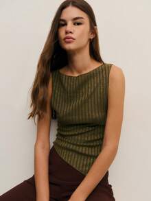 Nöista 无袖罗纹上衣，毛边和不对称下摆 - 綠色 - 查看 5