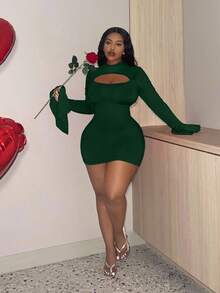 Veslaya Vestido ajustado rojo sexy con diseño hueco y mangas acampanadas para tallas grandes, con diseño revelador en el pecho - Verde Oscuro - Ver 6