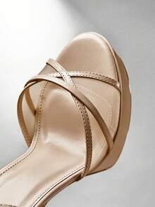 SHUZIA 女士时尚日常百搭踝带厚底凉鞋