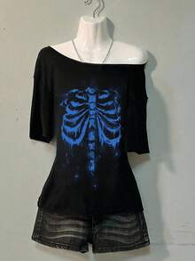 SHEIN EZwear Casual Minimalist Skull Print Dropped Shoulder Women T-Shirt, Suitable For Summer Graphic - Black - View 1