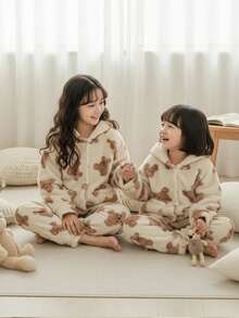 2 件套青少年女孩秋冬双面蓬松可爱卡通熊印花连帽开衫和休闲裤家居服套装 - 杏色 - 查看 8