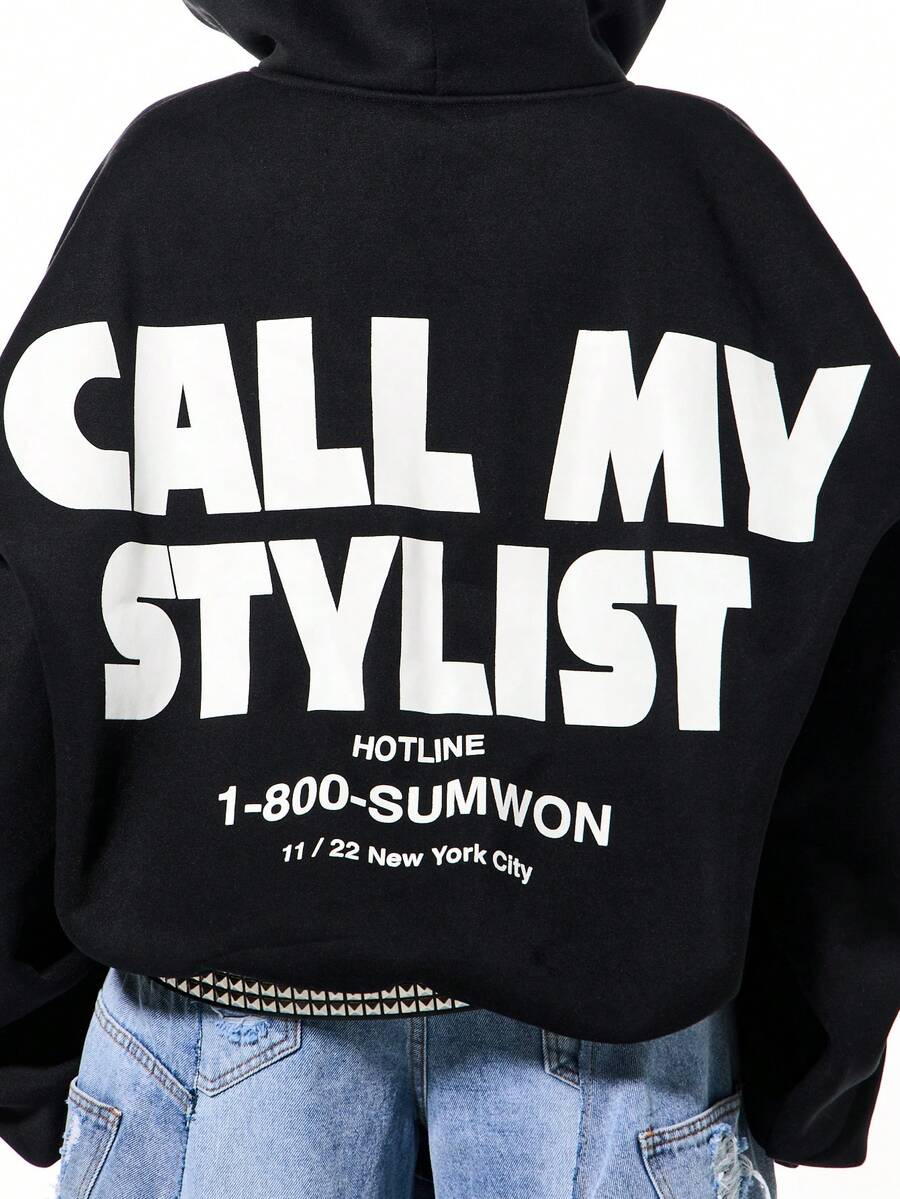 SUMWON WOMEN سترة هوديي مزودة بسحاب وسحاب للسحب ولجيب مركزي للارتداء اليومي في فصل الشتاء - الأسود - مشاهدة 1