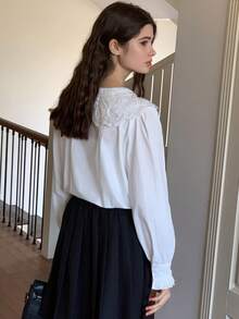 DAZY 少女休闲日常通勤简约百搭纯色宽松衬衫，彼得潘领荷叶袖，春秋季长袖上衣 - 白色 - 查看 5