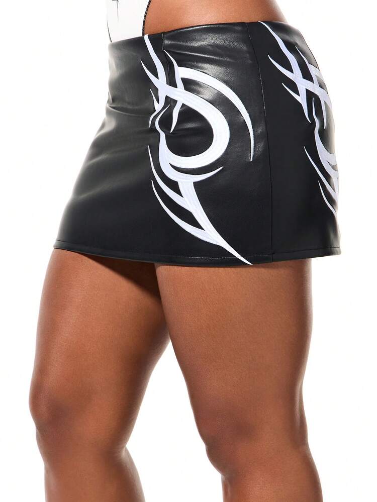 SUMWON WOMEN Faux Leather Micro Mini Skirt With Flame Print