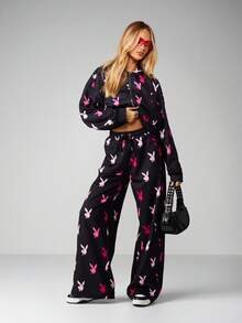 Missguided x Playboy Bunny Print Zip Up Hoodie With Drawstring And Centre Pocket For Casual Streetwear - Black - View 3