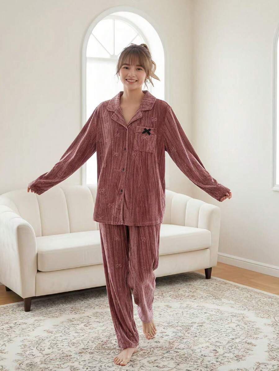 SHEIN Teen Girls Simple Fashion Casual Solid Color Velvet Embossed Fabric Bow Decor Long Sleeve Pants 2 Pieces Pajama Set Pink Pajama Set 2 Pieces Pj Set Velvet Pajama Set Bow Print Pajama Set Red Pj Set Women 2 Piece Pj Set - Dusty Pink - View 1