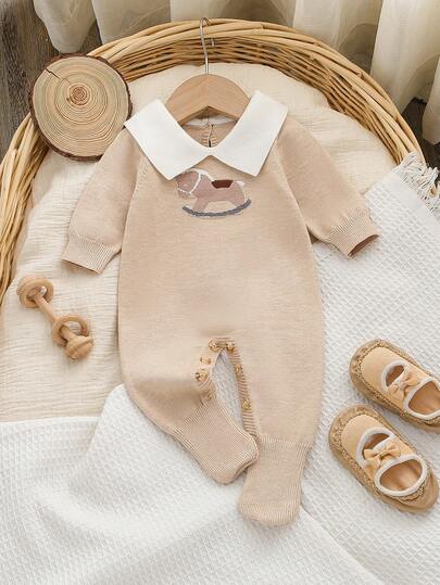 SHEIN Baby Boy Casual Rocking Horse Pattern Lapel Long Sleeve Sweater Romper, Autumn/Winter Baby Knitted Outfit Neutral Baby Clothes Baby Layette Goose Baby Outfit Baby Boy Beige Outfit Baby Romper With Rocking Horse