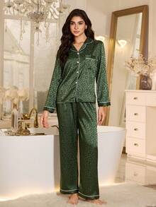 LuxeNights Bộ đồ ngủ nữ họa tiết da báo, chất liệu jacquard, màu xanh lá cây, thích hợp cho mùa đông. - Màu xanh lá cây đậm - Xem 6