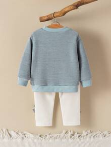 SHEIN Vintaside Kids 2 件套女婴休闲百搭舒适可爱针织面料蝴蝶结装饰宽松套头衫和修身裤子套装，适合居家和户外，高性价比，秋冬 - 彩色 - 查看 2