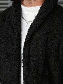 Manfinity Homme 男士加大码成熟休闲INS风黑色抓绒外套。适合日常穿着，也适合圣诞节、新年假期、派对、晚宴等场合，是秋冬季男士都市保暖外套的理想之选，也是送给朋友、丈夫、男友的礼物。 - 黑色 - 查看 7