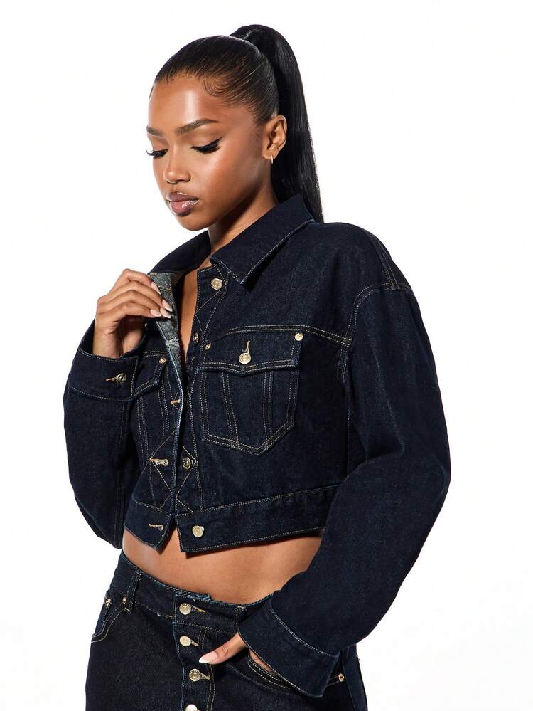 SUMWON WOMEN Chaqueta vaquera corta de gran tamaño con detalles dorados