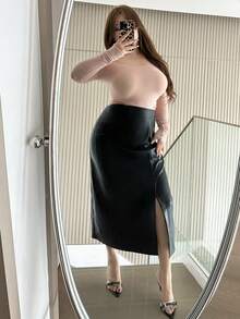 Dazy Plus Plus Size Women Elegant PU Leather Solid Color Casual Straight Skirt With Side Slit - Black - View 4