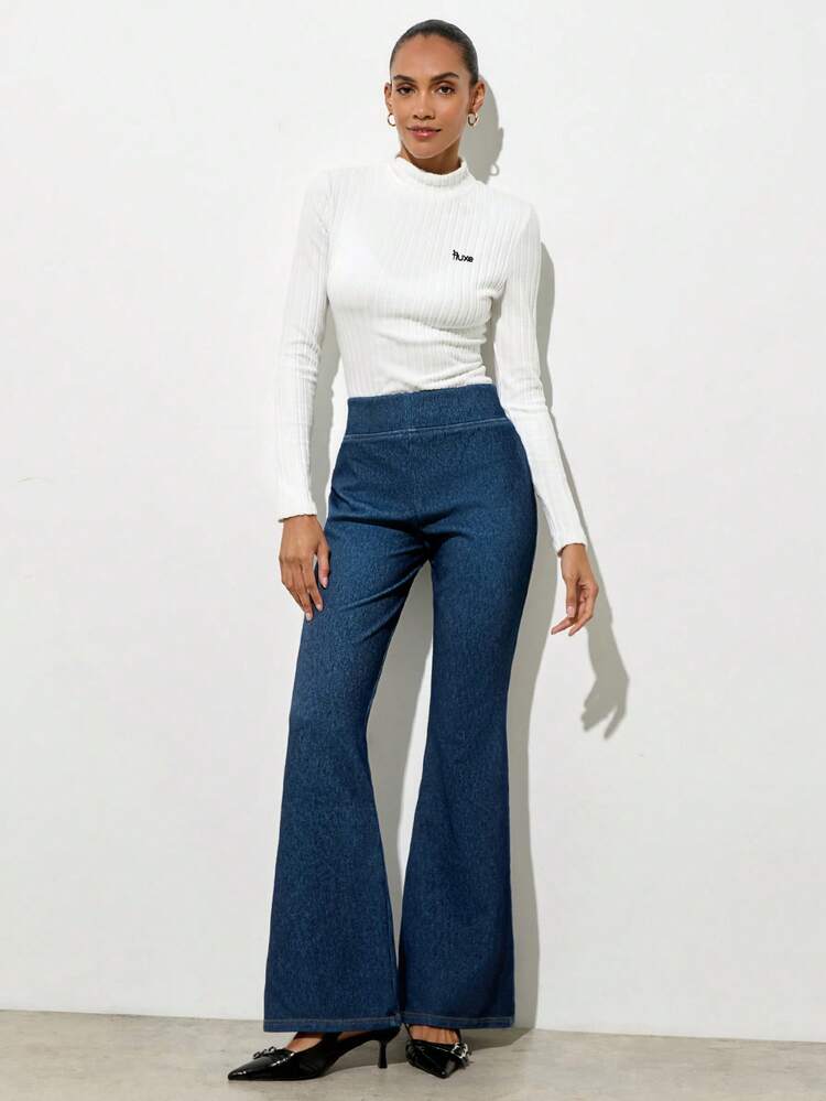 SHEIN Maija Women's Blue Thermal Lined High-Waisted, Slim-Fitting Flared Jeans, Comfortable And Stretchy Fabric, Perfect For Winter.