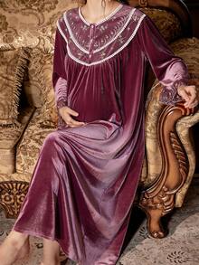 PalaceNights 复古宫廷风天鹅绒长款刺绣蕾丝拼接流苏V领长袖孕妇睡裙，冬季 - 紫色 - 查看 6