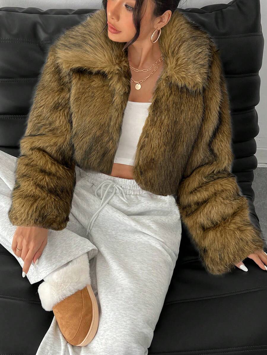 SHEIN PETITE Plush Gradient Women's Fake Fur Jacket, Cropped Style, Warm And Suitable For Autumn And Winter - Brown - View 1