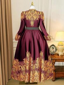 Rometta 永不过时：哥特式预科，周三风格。拥抱你内心的暗黑女性时尚。大码女士时尚百搭泰国马尔代夫海滩度假波西米亚风花卉印花腰部收紧圆领长袖喇叭裙，适合春秋冬三季。 - 彩色 - 查看 3