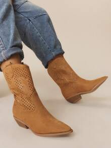 Styleloop Retro Western Style Chunky Heel Women Ankle Boots - Brown - View 6