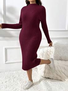 SHEIN Essnce 大码立领合身休闲舒适弹力毛衣裙 - 酒紅色 - 查看 6