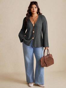 Elaquor Plus Size Women Elegant Floral Metallic Decor Deep V-Neck Loose Flare Sleeve Jacket, Autumn/Winter