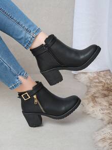 Women Ankle Boots & Booties - Black - View 3