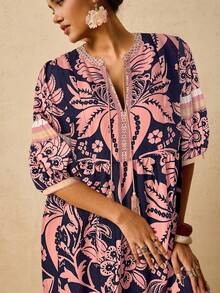 Travachic Váy maxi in họa tiết cây nhiệt đới màu hồng và xanh lá cây cỡ lớn dành cho nữ, váy dài tay rộng rãi, cổ chữ V, thắt nơ, đầu thu - Màu xanh hải quân - Xem 3