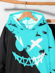 SHEIN 2pcs Tween Boy Casual Street Chic Tie-Dye Graffiti Graphic Round Neck Short Sleeve T-Shirt And Pants Set, Suitable For Commuting, School, Daily Casual, Sports, Street Style, Spring/Summer - Blue - View 5