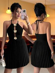 Elenzga Elegant Sleeveless Backless Pleated Hollow Gold Party Dress - Black - View 1