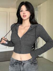 Áo crop top trùm đầu thường ngày bằng vải nỉ có họa tiết dành cho nữ, có túi lớn, phong cách tiện dụng ngoài trời, tay dài, ôm sát, phù hợp cho mùa thu và xuân Y2K - Màu xám đen - Xem 9