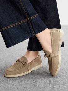 CUCCOO BIZCHIC 女式卡其色绒面革蝴蝶结设计舒适休闲乐福鞋，适合通勤、户外、旅行、购物、工作和日常穿着 - 卡其色 - 查看 4