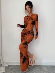 Elenzga 2件套女士时尚圆领优雅紧身不对称扎染图案长袖T恤，紧身扎染图案长裙套装 - 彩色 - 查看 4