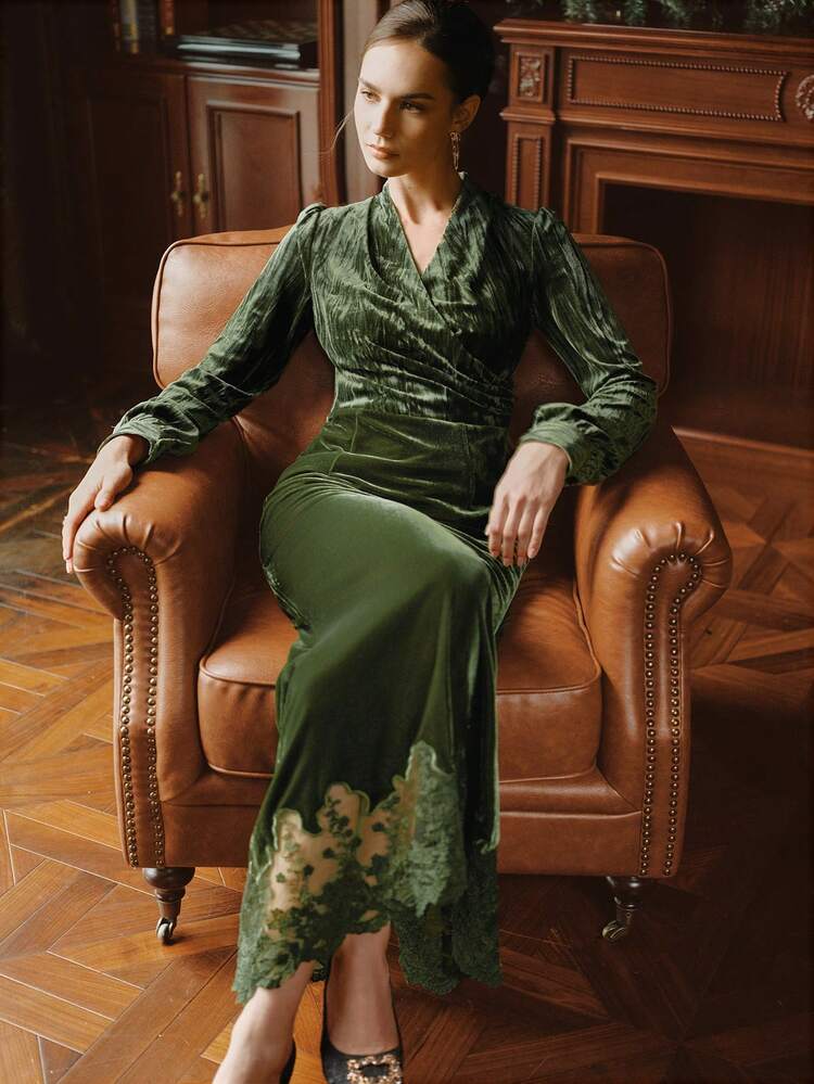 High Quality Vintage Fashion Standard Size Women's Dress, Velvet & Lace Patchwork Dress, High Waist Slimming Christmas Party Gown, Luxurious Elegant Long Dress