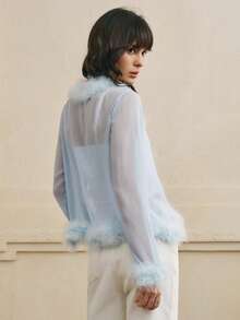 Cévolie 女士优雅羽毛装饰透明网眼衬衫（浅蓝色） - 淺藍色 - 查看 2